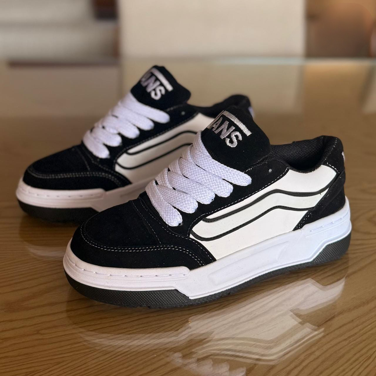 Tenis