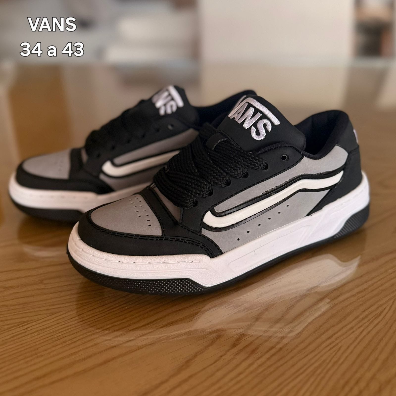 Tenis