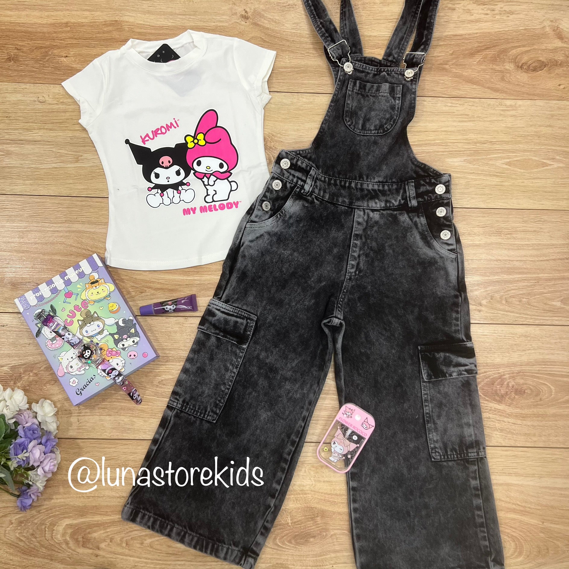Conjunto Overol Kuromi