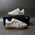 Tenis