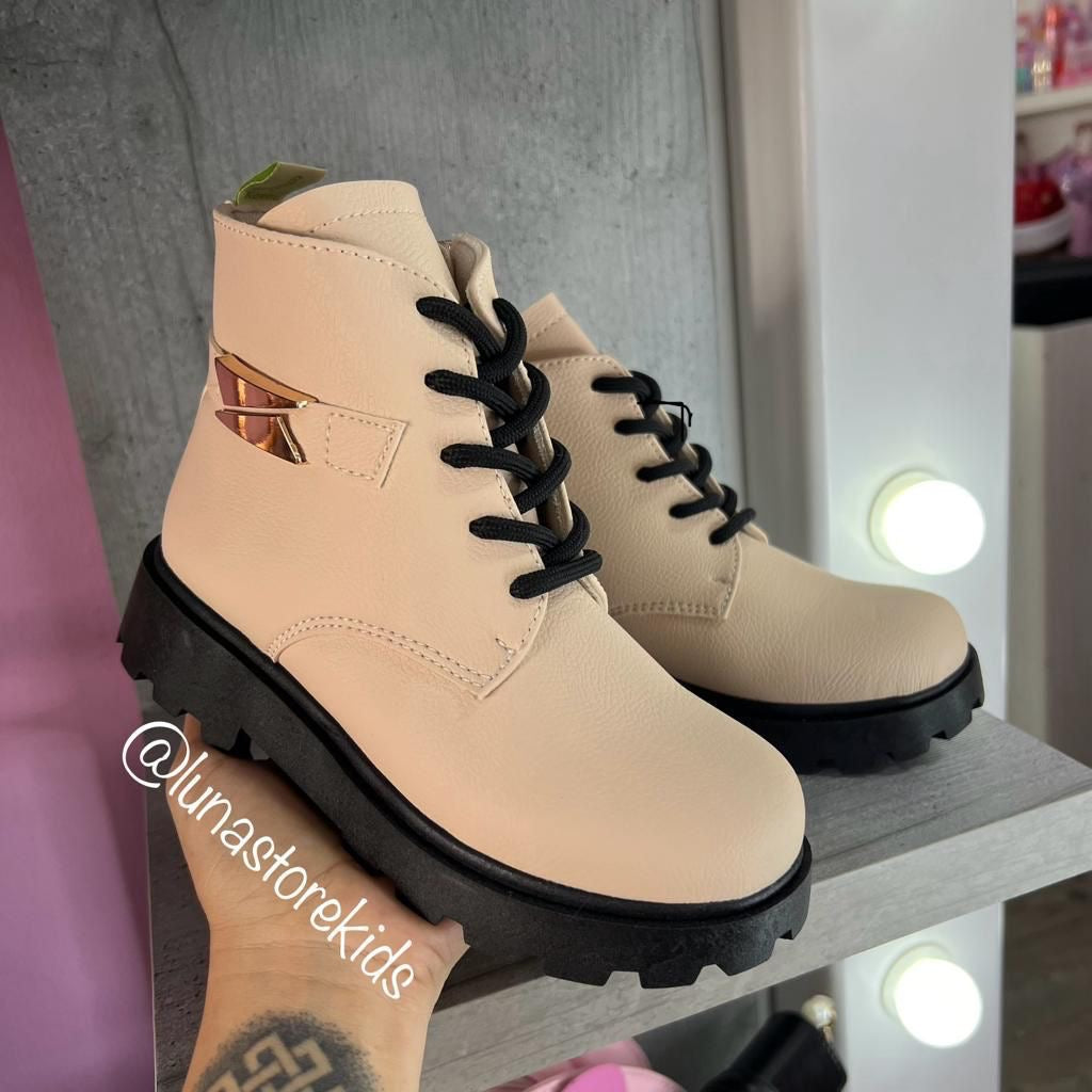 Talla 33, 32, 30