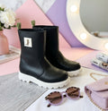 Talla 33, 32