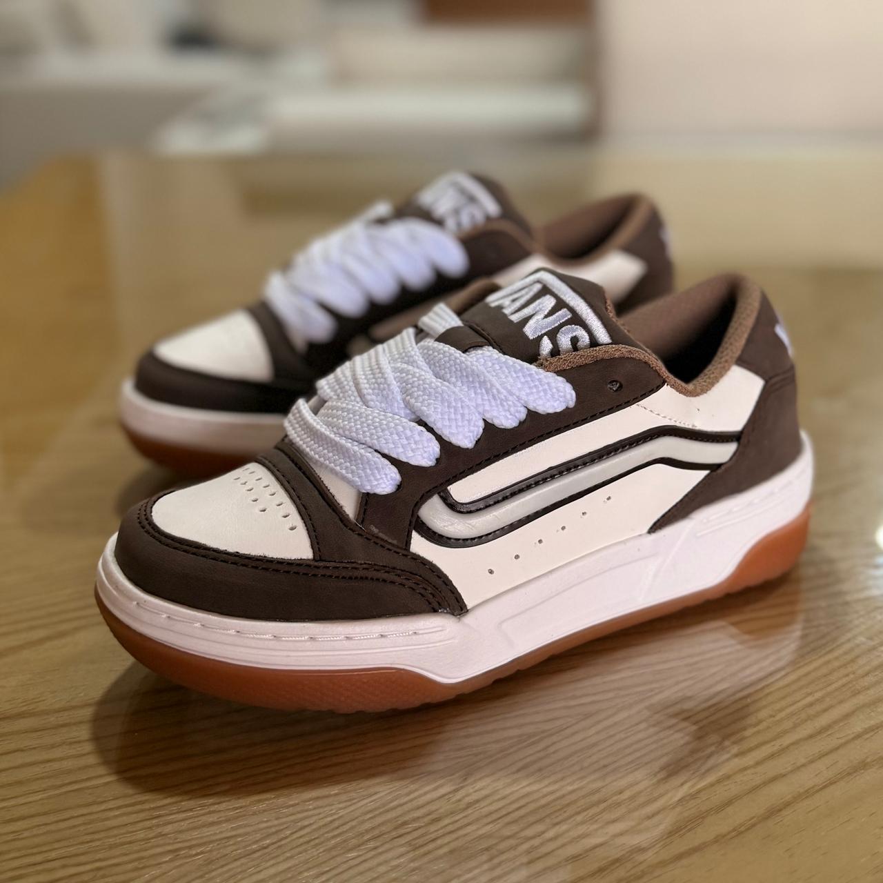 Tenis