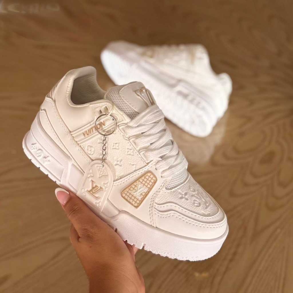 Tenis